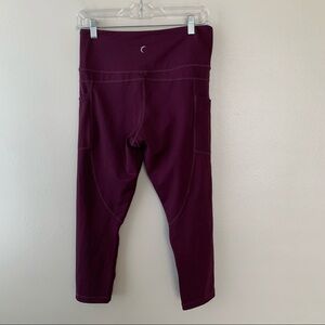 Zyia crop leggings with pockets